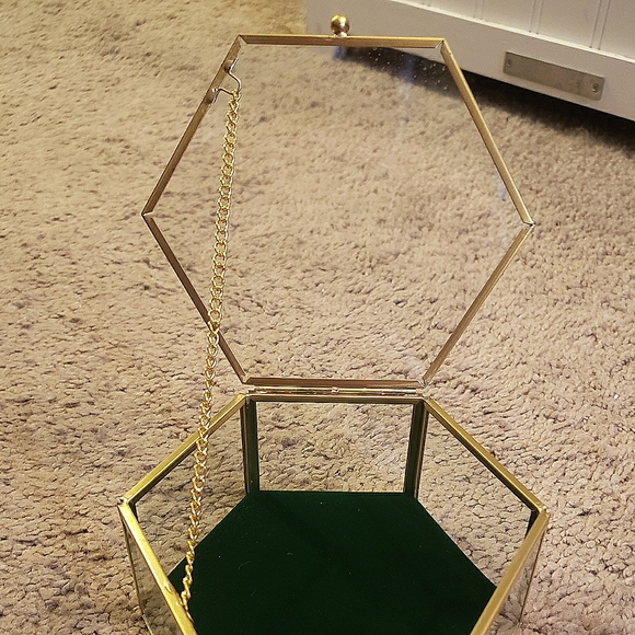 Gold Hexagon Glass Lid Jewelry/Trinket holder - Picture 2 of 7